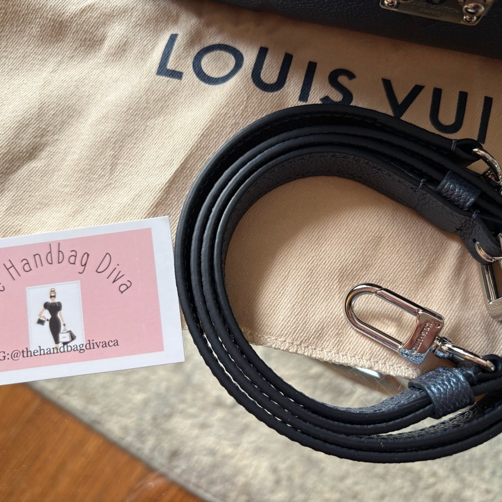 🌸Louis Vuitton Empriente Navy Nacre Pochette Metis🌸 - Picture 6 of 17